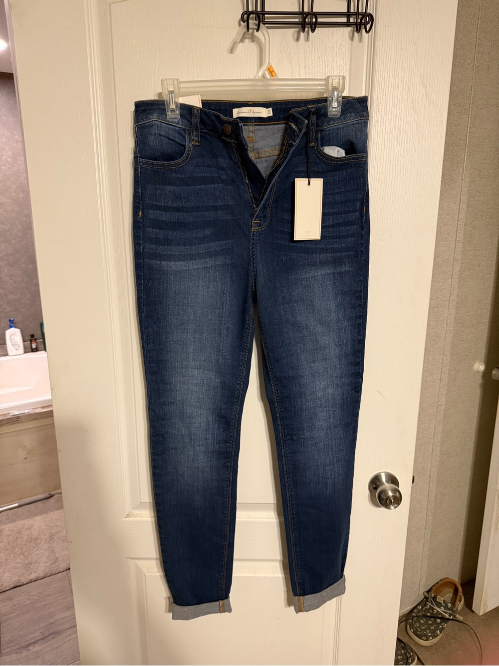 Women's Dark Wash Boyfriend Jeans - Classic Stretch Denim